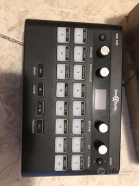 Rhythm & Drum Machine  RM-100