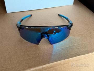 Oakley Encoder Strike Vented