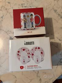 2 tazzine da caffè e una mug Bialetti