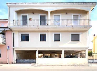 2 locali con sottotetto arredabile