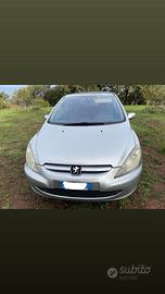 Peugeot  307