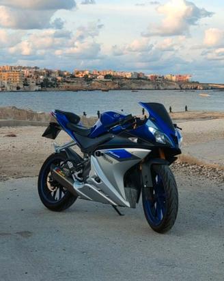 Yamaha yzf r125