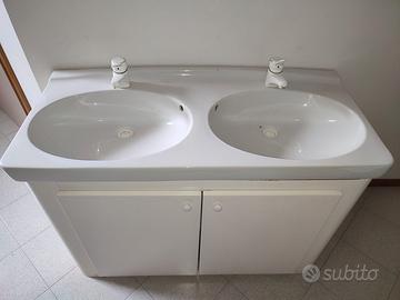 Mobile bagno con doppio lavandino