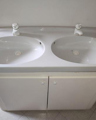 Mobile bagno con doppio lavandino