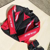 Abbigliamento moto Dainese