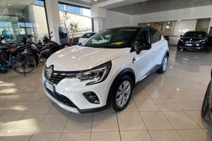 Renault Captur Plug-in Hybrid E-Tech 160 CV I...