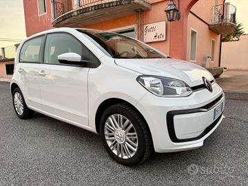 Volkswagen up! 1.0 5p. EVO sport 2000 KM