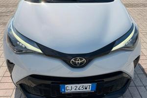 TOYOTA CH-R HYBRID 1.8 122CV. -2022
