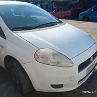 FIAT GRANDE PUNTO 1.2 B 2007 199A4000  PER RICAMBI
