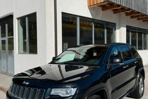 Grand Cherokee Oveland