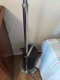 lampada da terra ad arco.