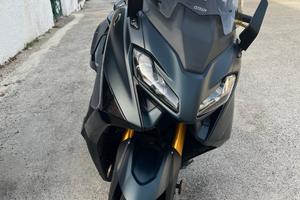 Yamaha TMAX 560 Tech Max 2023