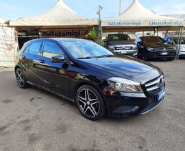 Mercedes-Benz Classe A A 180 CDI Dark Night E...