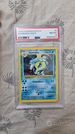 GYARADOS Carta pokemon Holo 1999 - PSA 8