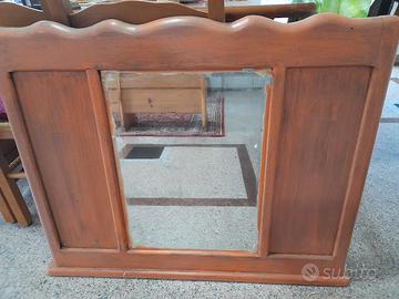 vecchia specchiera anni '30/'40 in legno 