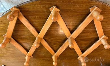 Appendiabiti Vintage a Fisarmonica in Legno
