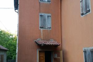 Casa indipendente con 2 fabbricati rustici
