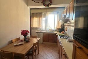 3 vani ristrutturato Zona ORETO ALTA