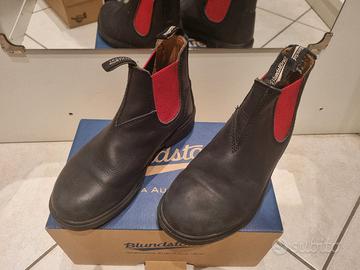 Blundstone nere e rosse