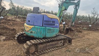 MINI ESCAVATORE KOMATSU PC40MR-1