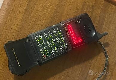 Motorola microtac elite led