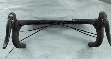 Manubrio con comandi Campagnolo  Xenon a 9 Vel.