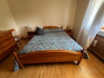 Camera pino massello completa