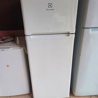 frigorifero electrolux  usato poco