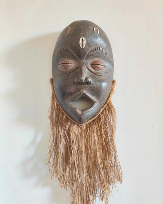Maschera africana Dan