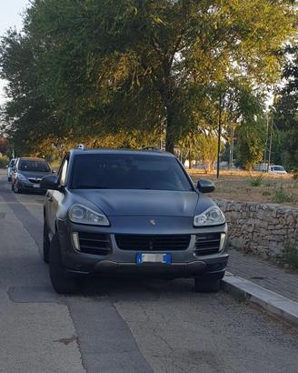 Cayenne gpl benzina