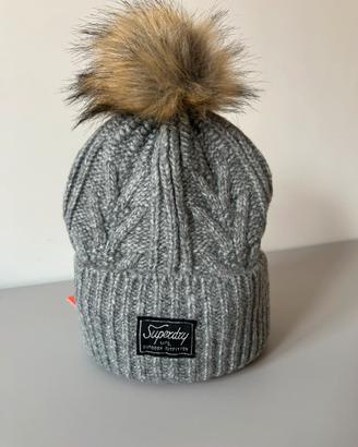 Superdry - cappello a maglia con pompon