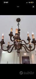 Lampadario bronzato in ottone massiccio