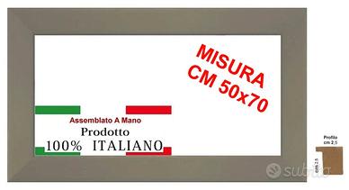 Cornice grigia laccata lucida in legno cm 50x70