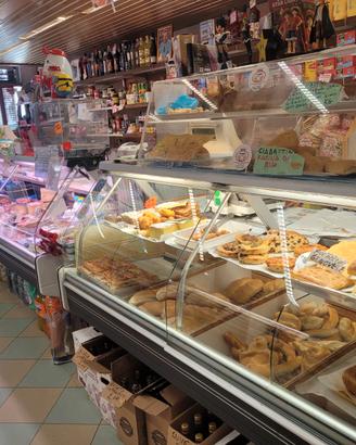 8M AziendaSi forno- alimentari Quistello - no bar