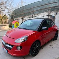 Opel Adam del 2015 benz GPL