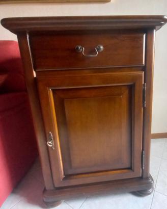 mobile basso in legno massello