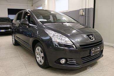 PEUGEOT 5008 2.0 HDi 150CV Mix 7 POSTI