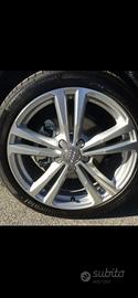 Cerchi in lega 18” originali A3