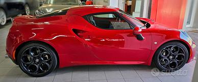Alfa Romeo 4C - Pogea Racing - 32.500 km