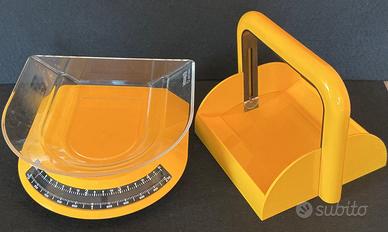 Bilancia + portatovaglioli Guzzini anni 80