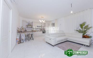 BILOCALE PIANO TERRA CON CORTILE PRIVATO