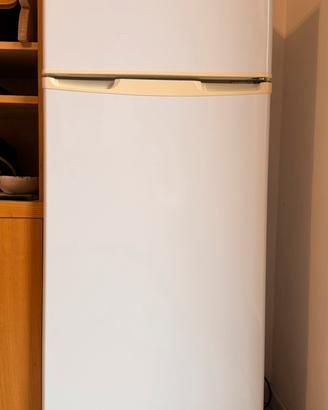 Frigorifero Hisense doppia porta