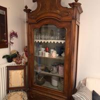 Vetrina con cassetto