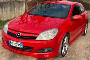Opel astra GTC 1.9 2005