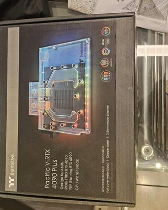 Pacific v-rtx 4090 plus per gpu rog strix 4090