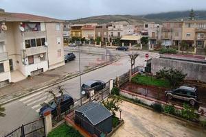 Palazzo / Stabile di 240 m² con 5 locali a Vita