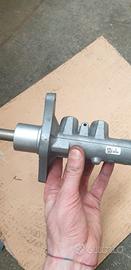 Pompa freni renault master