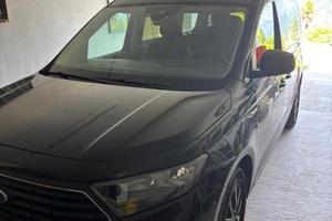 Ford Tourneo Connect passo lungo