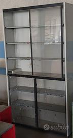 Vetrina armadio scaffale armadietto con vetrata