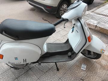 Vespa Cosa 150
